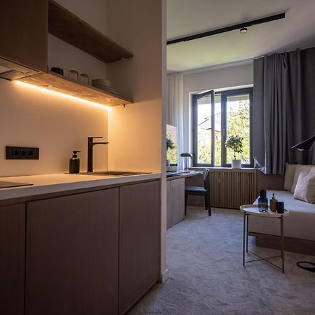 Bloom Suites Приштина Екстер'єр фото