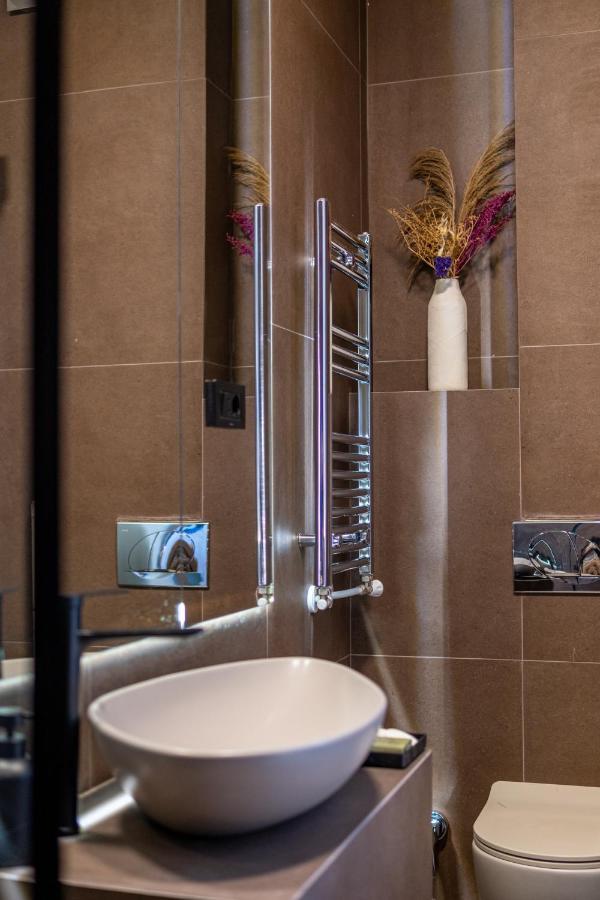 Bloom Suites Приштина Екстер'єр фото