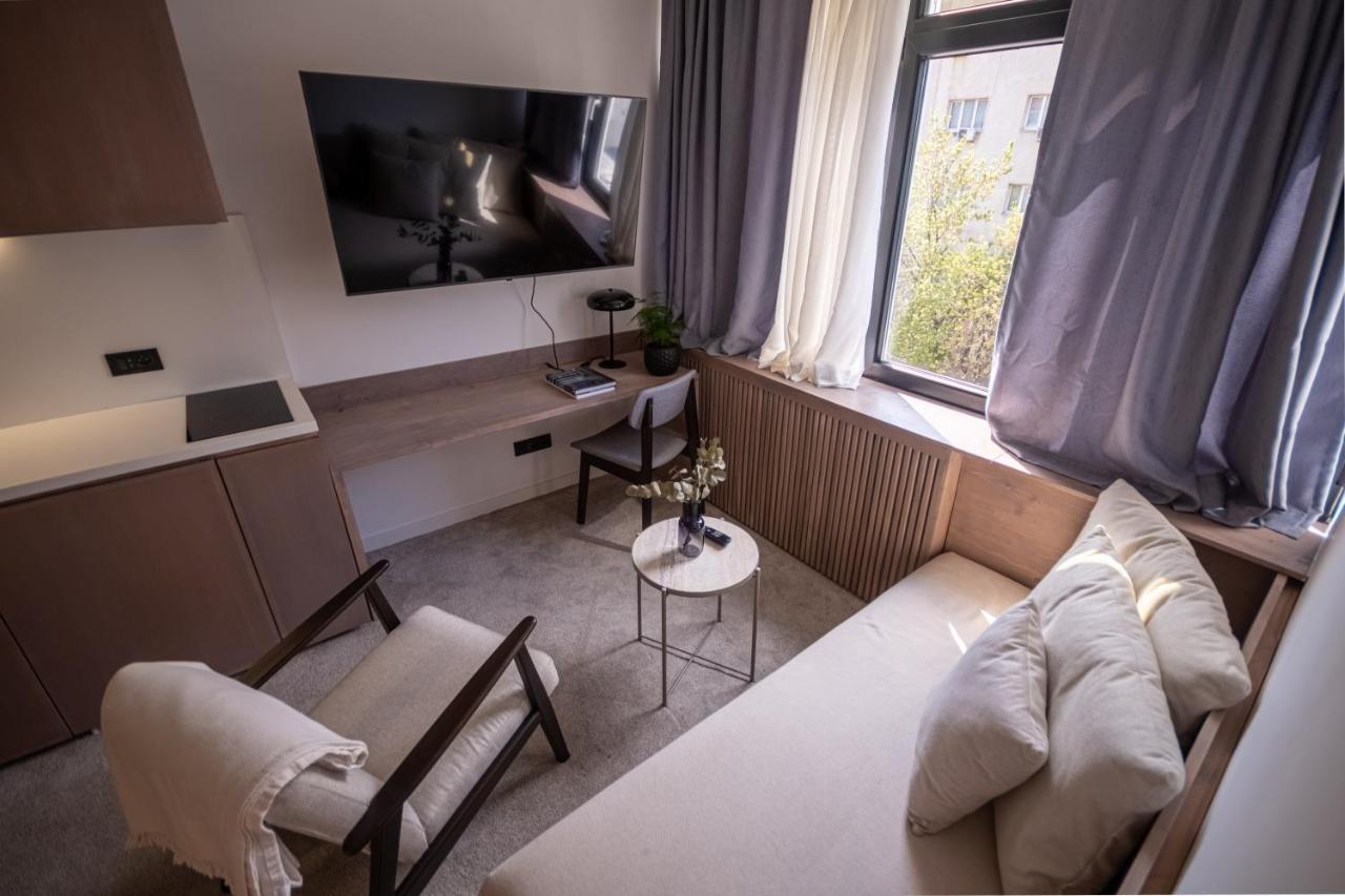 Bloom Suites Приштина Екстер'єр фото