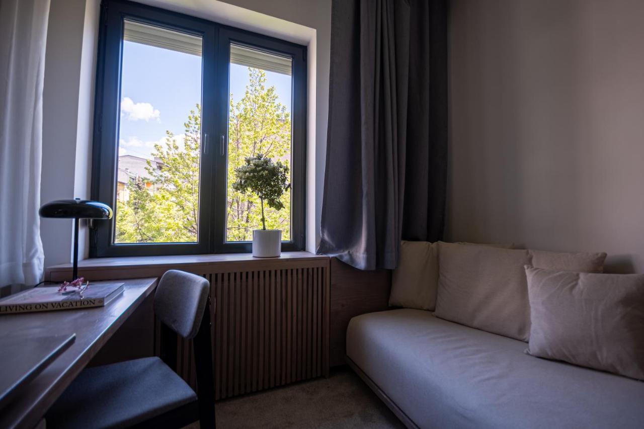 Bloom Suites Приштина Екстер'єр фото