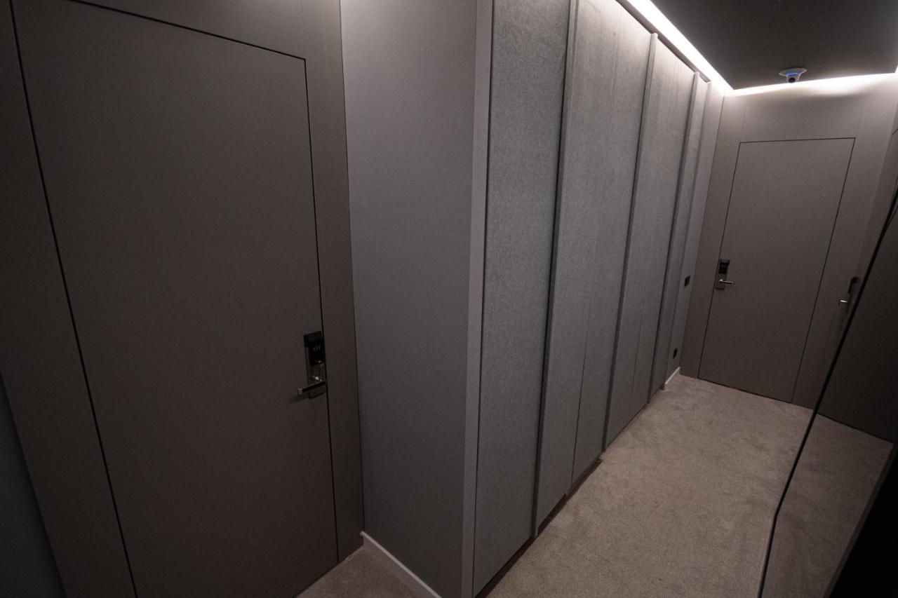 Bloom Suites Приштина Екстер'єр фото